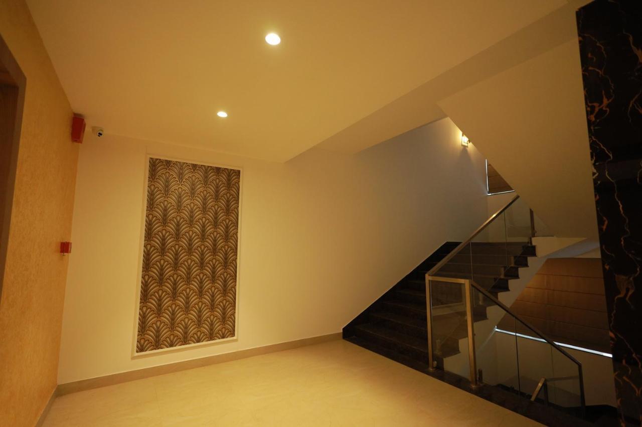 Mandarin Sky Hotell Kannur Exteriör bild