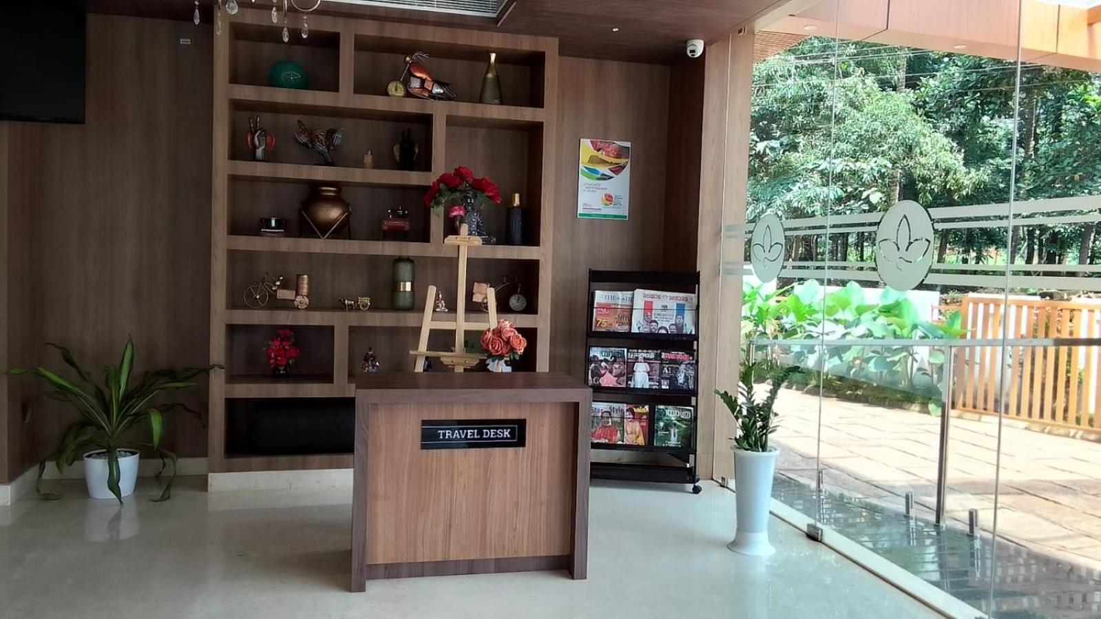 Mandarin Sky Hotell Kannur Exteriör bild